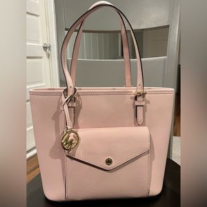 Michael Kors Jet Set Medium Snap Pocket Tote in Blossom